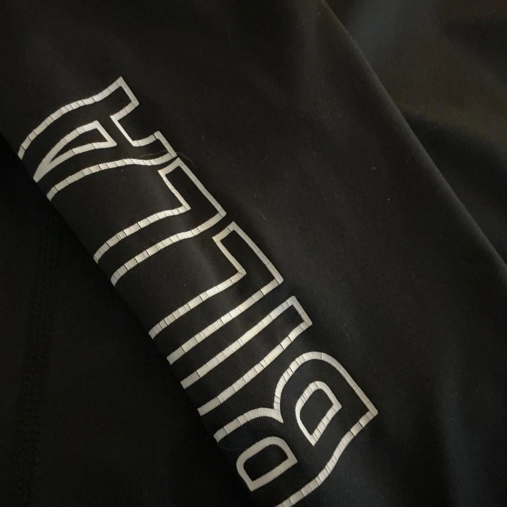 Billabong Rash Guard - Picture 5 of 5